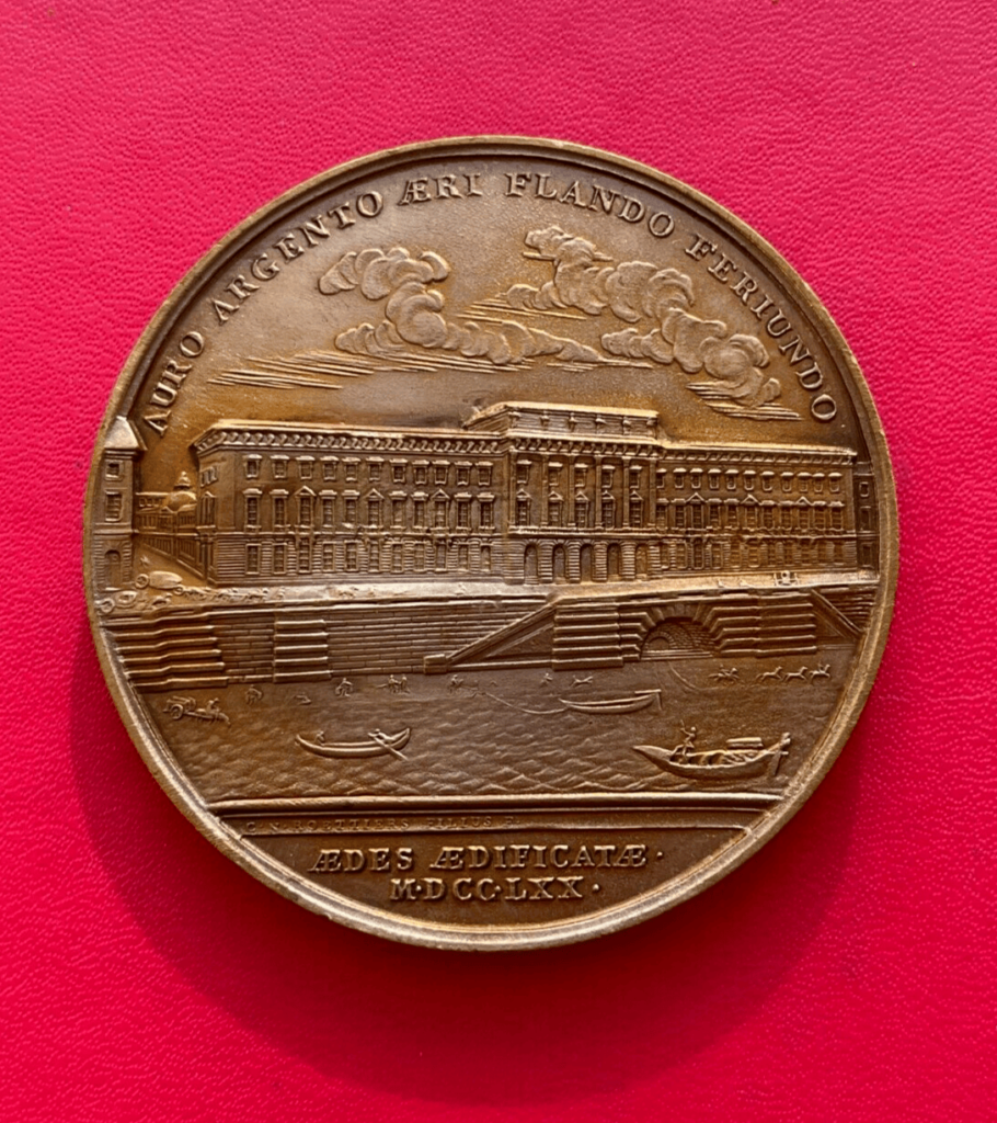 Belle médaille en bronze Louis XV, "Auro Argento Aeri Flando Feriundo"